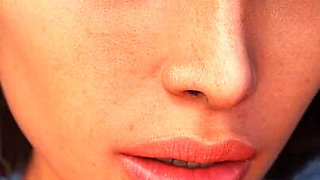 Milfy City [v0.6e] Part 97 with Linda on the Beach by Loveskysan69