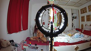 Lantaland - Supah Sizzling Honey Frolicking With Her Fucktoy And Vag On Webcam