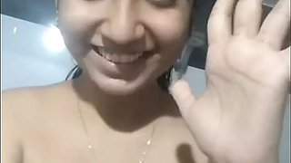 Desi girl show her boobs and pussy on video call bf is recording