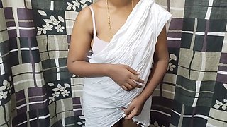 Indian widow aunty gets intimate with her neighbor