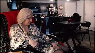 Fucking My Best Friends Milf Blonde Huge Boobs Pregnant Stepmom - Cock Ninja And Kinzy Jo