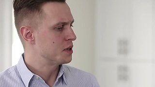 Slamming In Kitchen With Astonishing MILF Bunny Madison