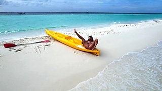 Massive juggs brunette fatty strips and jerks solo