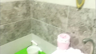 Nutty Arab Wife Crazy Wife Begs for Deepthroat Fuck