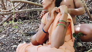 An Indian hottest girl Oliva range hot sex with her Boss in jungle