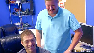 Sunny With A Chance Of Big Dick With Xander Corvus, Juelz Ventura - Brazzers