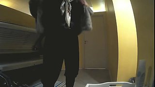 Beautiful solo shemale gets nude in solarium