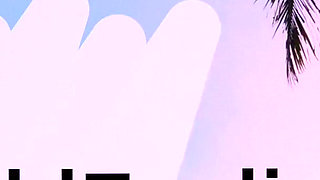 WildEnglishBBW rubbing my clit spreading my pink pussy