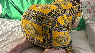 Married women takes a shower before i get big black cock bareback