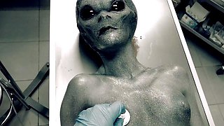 Female alien subjected to relentless pussy banging session