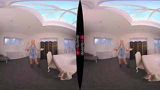 Little Situation - DeviantsVR