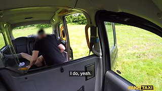 Shi Official's Wild Passion in First Naughty Ride