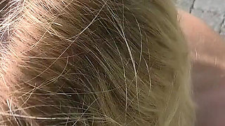 Wtf!! Fuckdate in the Middle of the Main Road!!