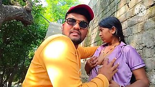 Permi Pooja Hot Bhabhi Outdoor Sex - Desi Aunty Morning Boobs Sucking Young Boy in Jungle