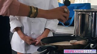 Young lezzie chef gobbled in sixty 9 pose by manager cougar
