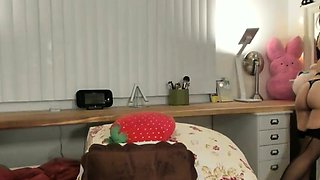 Hot teen lauryn may solo toying