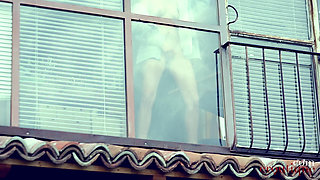 Victoria - Erotic Colouring