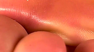 Giantess Sole Worship