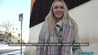 Amber Jayne's Wild Passion in Public Naughty Ride