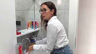 Ghomestory Pounds Clothed Hentai Stepmom in Shower