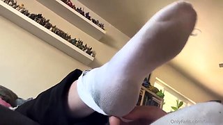 Entertaining Femdom Foot Fetish Sex