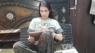 Desi College Girl Ne Video Call Pe Apni Boobs Dikhaya