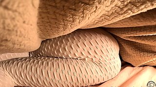 Solo Sofia valentine masturbates and does her ass