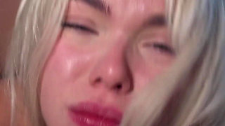 Aggressive Hard Sex with Gorgeous Vixen Model