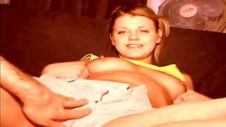 Pretty Girl Loves Homemade Blowjob and Cum Swallowing