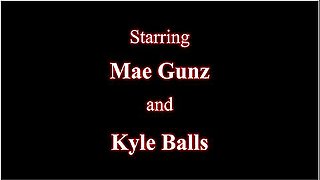 Kyle Balls Wca, Kiki Klout And Coco Vandi - Stepmom Likes To Keep Things Casual At Home