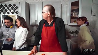 Deepthroats While On The Behind The Of A Show With Scarlett Page