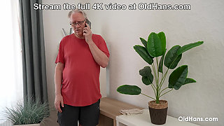 Sure, your Daughter can Stay here for Two Days! Breiny Zoe at OldHans