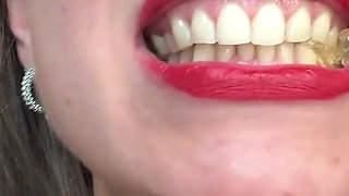 Wide Mouth Candy Crush Swallow
