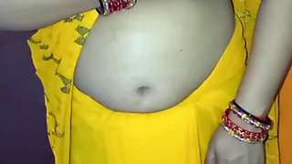 Very Hot Girl Showing Her Cute Pussy.