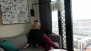 German Curvy Granny at Amateur Cheating Fuck with Young Guy