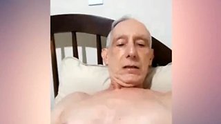 Grandpa sow his horny ass