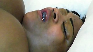 Brunette Solo Webcam Masturbation