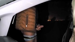 un bon dogging a la portiére de la voiture