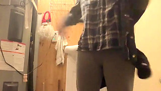 Hana Take a Cup Water Clean Her Pussy in the Bathroom