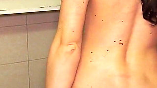 Tease on Cam in the Shower
