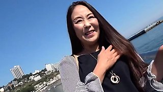 Fat asian amateur cums