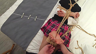 Couples Game, a First-person Perspective Recording the Girlfriend Who Is Bound