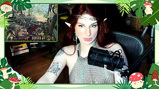 Amateur redhead Jacqueline with glasses masturbates
