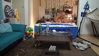 200gana-2539　連れ込んで強めのお酒を開けてイチャイチャ