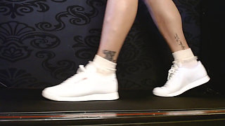 Reebok Princess Sneakers Ruffled Socks Walking